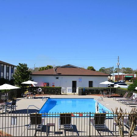Americas Best Value Inn & Suites-Foley Exteriér fotografie